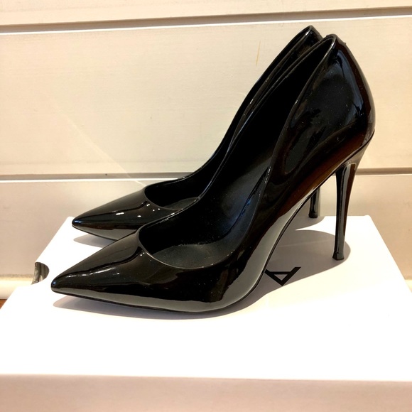 Also Black Pumps - Picture 3 of 3